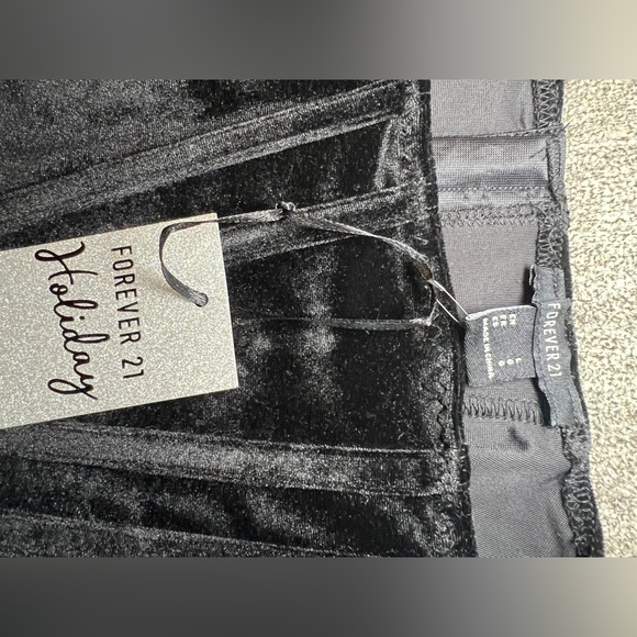 Forever 21 bustier. 💥2/15$💥 - Picture 2 of 6